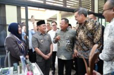 Gubernur Ria Norsan Dorong UMKM Kalbar Naik Kelas, Manfaatkan Potensi Lokal dan Pasar Digital