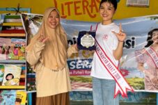 Bukan Sekadar Mahkota, Caren Kohana Puteri Remaja Kalimantan Barat 2 2026, Buktikan Kepedulian Lewat Gerakan Literasi dan 100 Buku